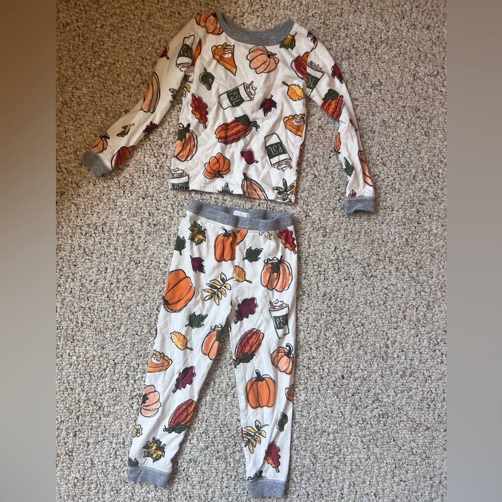 Fall pajamas size 4T